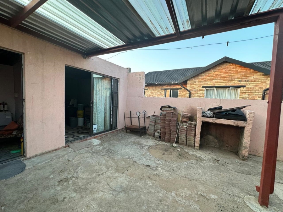 3 Bedroom Property for Sale in Mandela View Free State